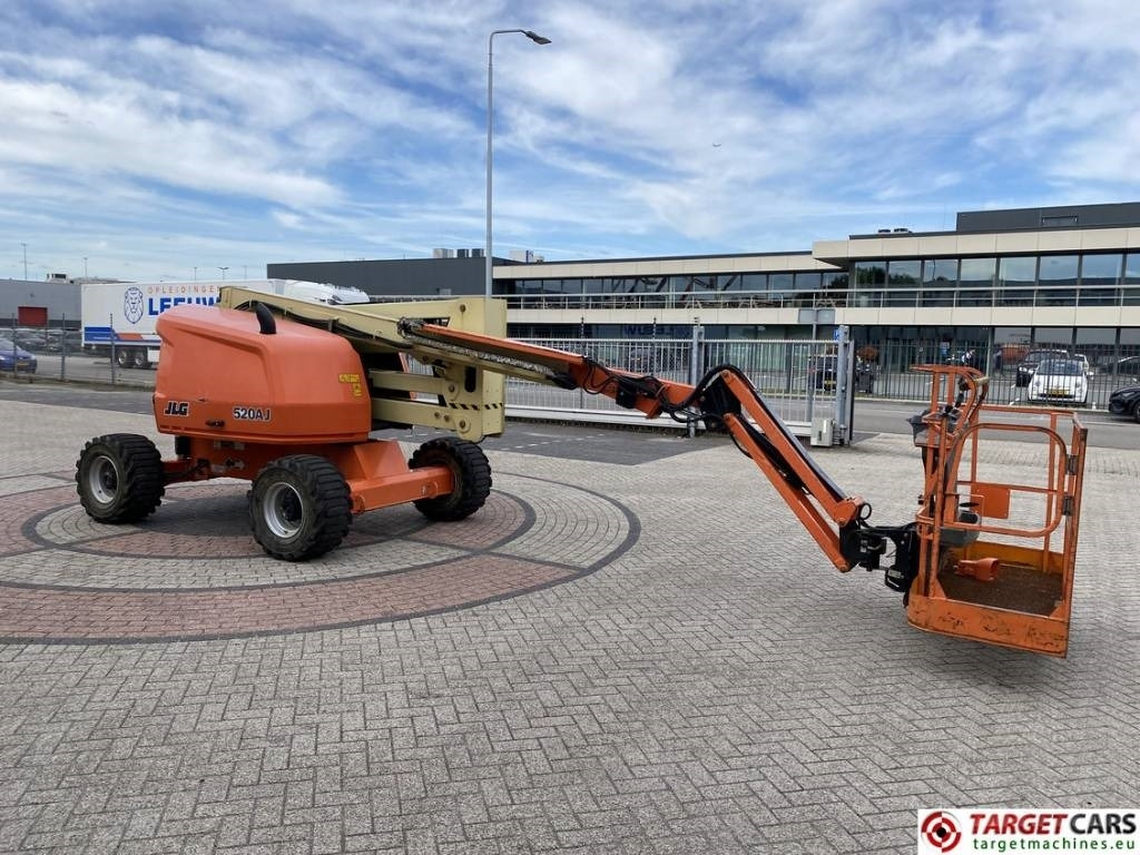 JLG 520AJ Articulated 4x4 Diesel Boom Work Lift 1800cm - Nacelle articulée: photos 2 JLG 520AJ Articulated 4x4 Diesel Boom Work Lift 1800cm - Nacelle articulée: photos 2