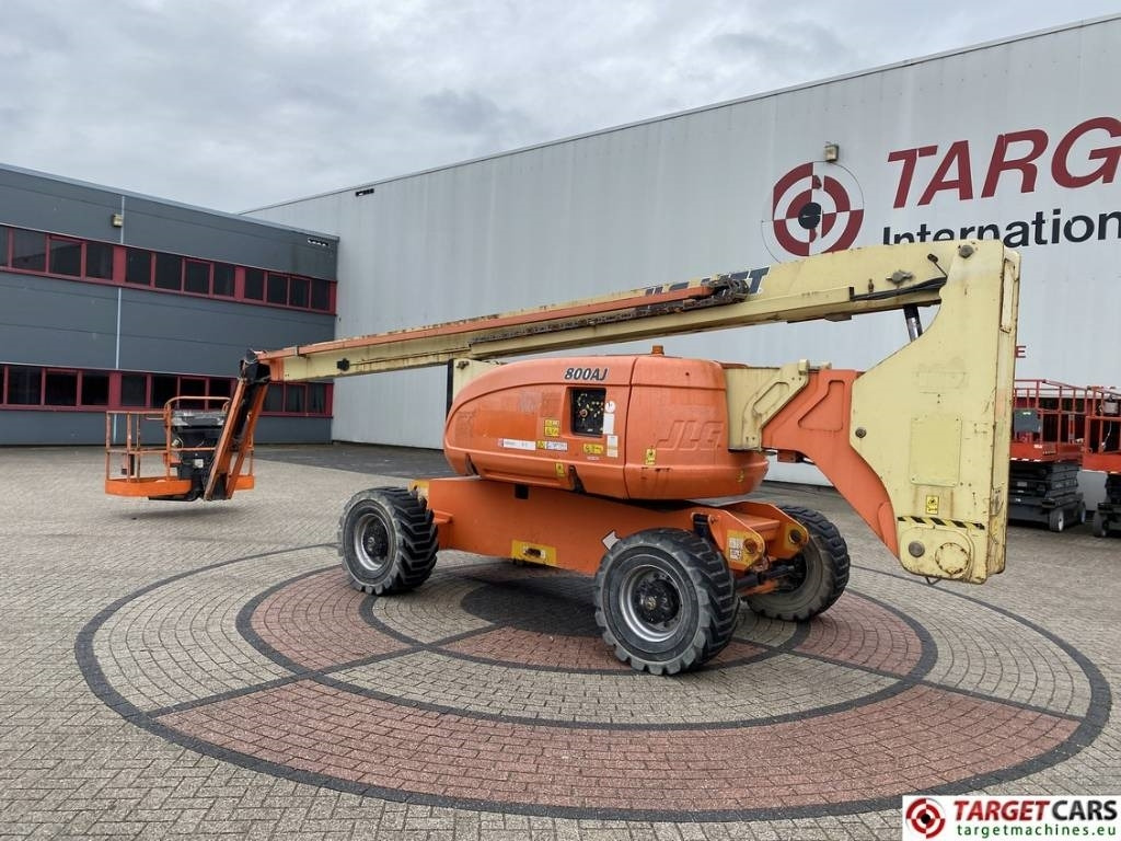 JLG 800AJ Articulated 4x4 Diesel Boom Work Lift 2638cm - Nacelle articulée: photos 4 JLG 800AJ Articulated 4x4 Diesel Boom Work Lift 2638cm - Nacelle articulée: photos 4