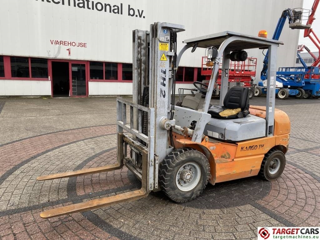 Kargo TH25 Forklift Diesel 1.8T Triplex-435cm Side - Chariot élévateur diesel: photos 1 Kargo TH25 Forklift Diesel 1.8T Triplex-435cm Side - Chariot élévateur diesel: photos 1