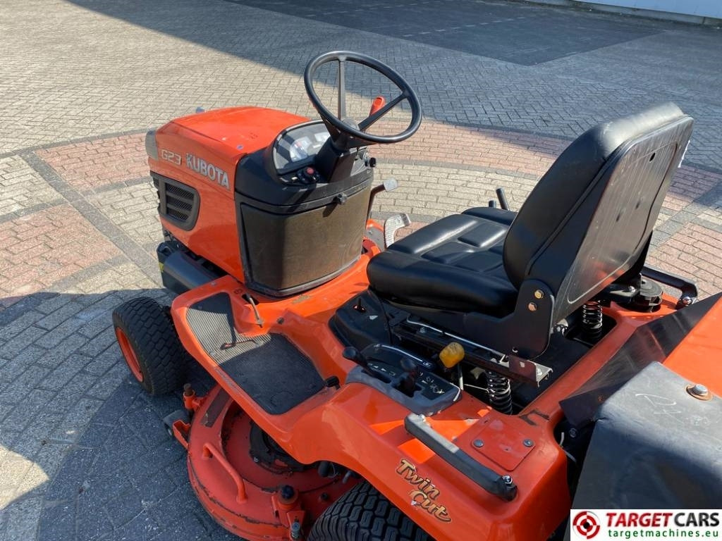 Kubota G23/LD Mower 4WD G23 Diesel 122cm - Motofaucheuse: photos 5 Kubota G23/LD Mower 4WD G23 Diesel 122cm - Motofaucheuse: photos 5