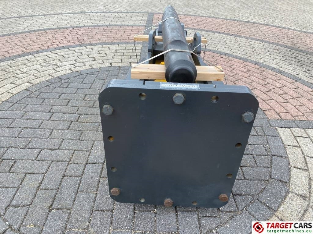 Mustang HM1802 Hydraulic Excavator Breaker Hammer 19~28T - Marteau hydraulique pour Engins de chantier: photos 3 Mustang HM1802 Hydraulic Excavator Breaker Hammer 19~28T - Marteau hydraulique pour Engins de chantier: photos 3