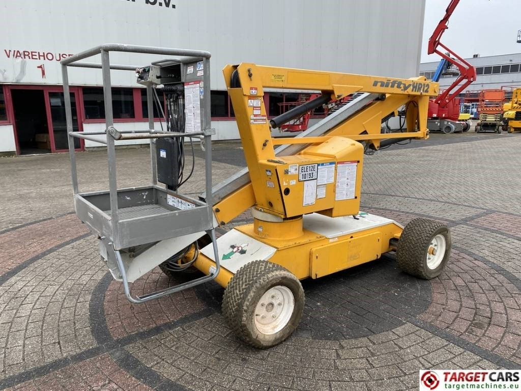 Niftylift HR12NE Electric Articulated Boom Work Lift 1220cm - Nacelle articulée: photos 1 Niftylift HR12NE Electric Articulated Boom Work Lift 1220cm - Nacelle articulée: photos 1