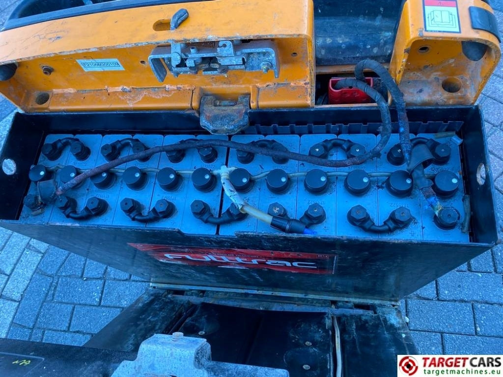 Chariot tracteur Still CX-T Electric TowTruck Tractor 24V 4000KG Capacity: photos 11