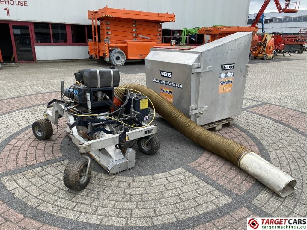 Trilo SF150 Leaf Vacuum Sweeper Unit - Véhicule de voirie/ Spécial: photos 2 Trilo SF150 Leaf Vacuum Sweeper Unit - Véhicule de voirie/ Spécial: photos 2