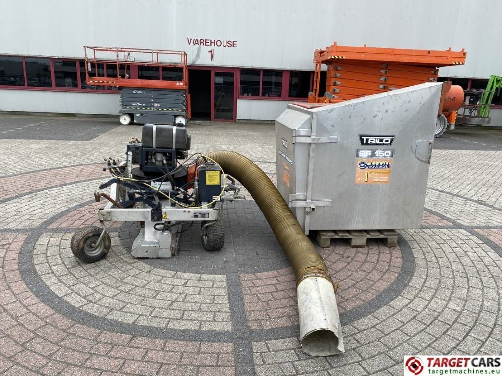 Trilo SF150 Leaf Vacuum Sweeper Unit - Véhicule de voirie/ Spécial: photos 1 Trilo SF150 Leaf Vacuum Sweeper Unit - Véhicule de voirie/ Spécial: photos 1