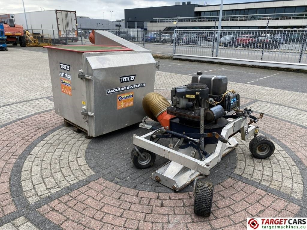 Trilo SF150 Leaf Vacuum Sweeper Unit - Véhicule de voirie/ Spécial: photos 3 Trilo SF150 Leaf Vacuum Sweeper Unit - Véhicule de voirie/ Spécial: photos 3