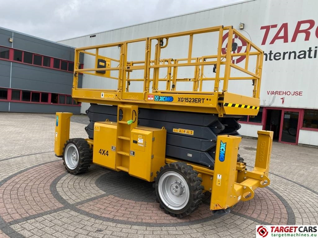 XCMG XG1523ERT Electric 4x4 Scissor Work Lift 1500cm - Nacelle ciseaux: photos 4 XCMG XG1523ERT Electric 4x4 Scissor Work Lift 1500cm - Nacelle ciseaux: photos 4