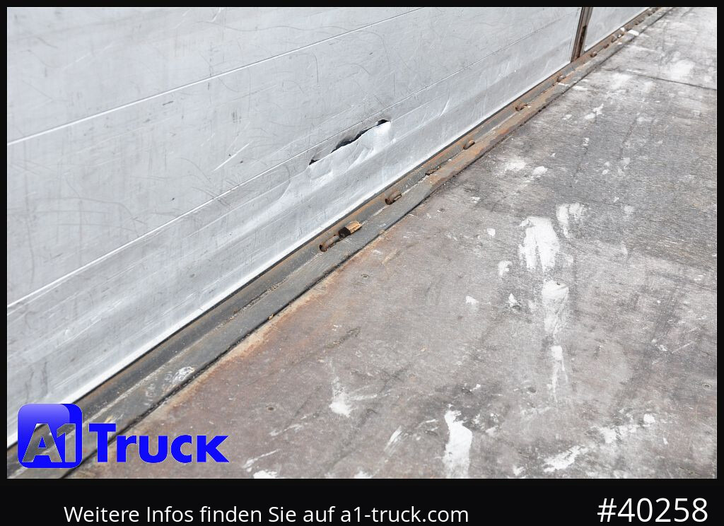 KOEGEL WB 7.45, Bordwand, Plattform, Pritsche, - Carrosserie plateau: photos 3 KOEGEL WB 7.45, Bordwand, Plattform, Pritsche, - Carrosserie plateau: photos 3