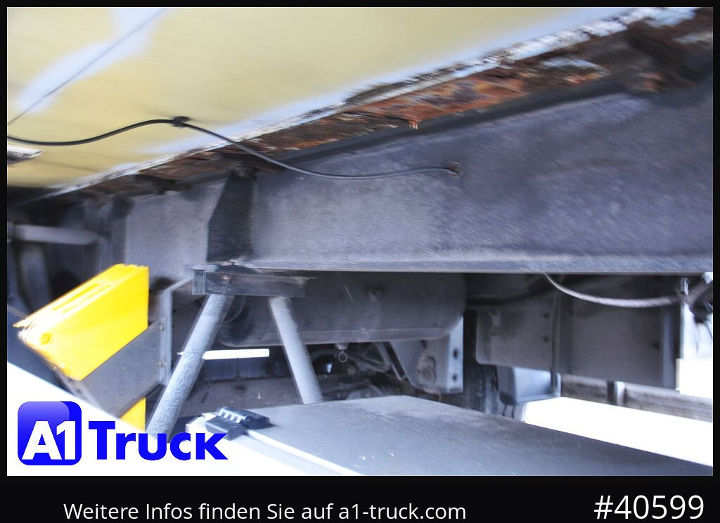 SCHMITZ Achwege & Tönjes, Rohrbahn, Fleisch, Schmitz Aufbau - Remorque frigorifique: photos 3 SCHMITZ Achwege & Tönjes, Rohrbahn, Fleisch, Schmitz Aufbau - Remorque frigorifique: photos 3