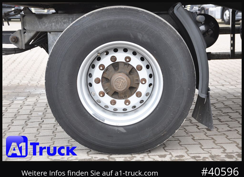 SCHMITZ Achwege & Tönjes, Rohrbahn, Fleisch, TÜR fehlt - Remorque frigorifique: photos 4 SCHMITZ Achwege & Tönjes, Rohrbahn, Fleisch, TÜR fehlt - Remorque frigorifique: photos 4