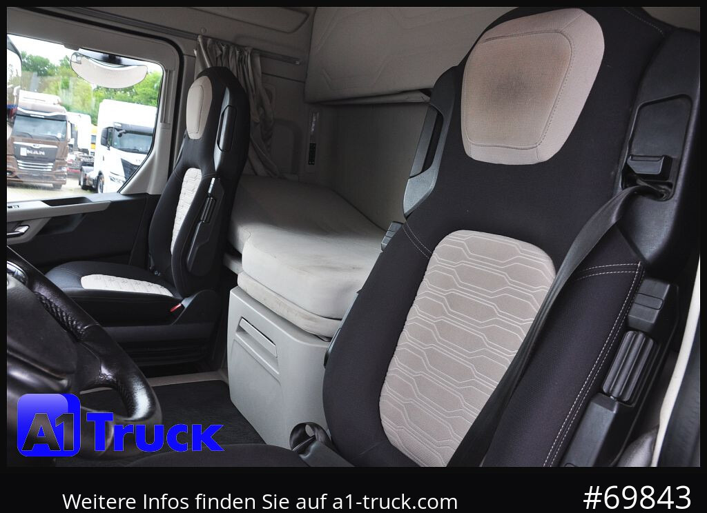 FORD F-MAX 500, Standlklima, Intarder, Alufelgen, - Tracteur routier: photos 4 FORD F-MAX 500, Standlklima, Intarder, Alufelgen, - Tracteur routier: photos 4