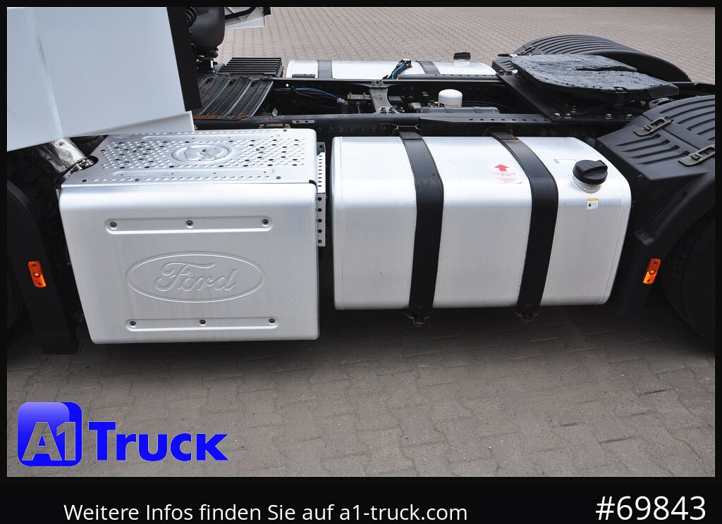 FORD F-MAX 500, Standlklima, Intarder, Alufelgen, - Tracteur routier: photos 2 FORD F-MAX 500, Standlklima, Intarder, Alufelgen, - Tracteur routier: photos 2