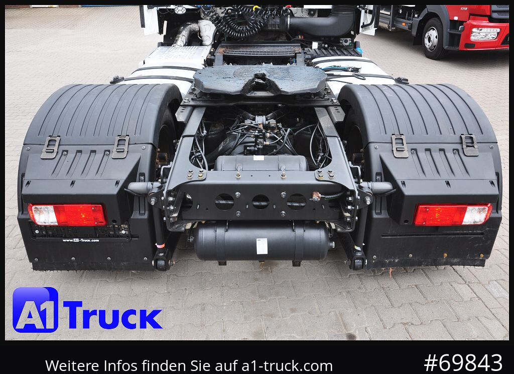 FORD F-MAX 500, Standlklima, Intarder, Alufelgen, - Tracteur routier: photos 3 FORD F-MAX 500, Standlklima, Intarder, Alufelgen, - Tracteur routier: photos 3