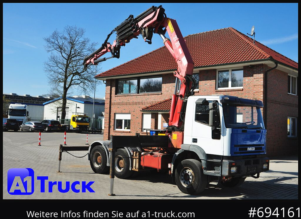 IVECO-MAGIRUS 420 6x4, HMF3722 Jib Funk Seilwinde, - Tracteur routier: photos 1 IVECO-MAGIRUS 420 6x4, HMF3722 Jib Funk Seilwinde, - Tracteur routier: photos 1