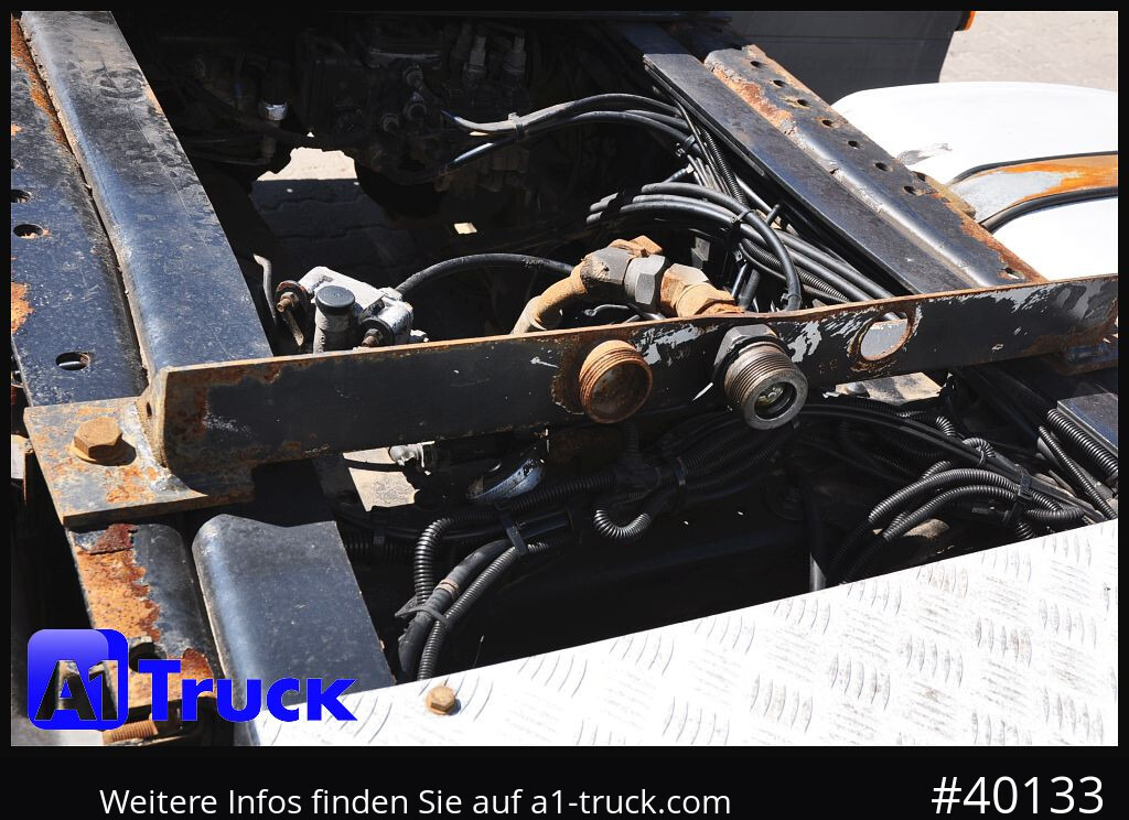 MAN TGX 18.440, Hydraulik, Intarder, Standklima, - Tracteur routier: photos 3 MAN TGX 18.440, Hydraulik, Intarder, Standklima, - Tracteur routier: photos 3