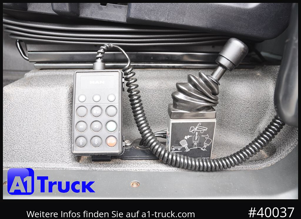 MAN TGX 18,500 XXL Intarder, Hydraulik, - Tracteur routier: photos 3 MAN TGX 18,500 XXL Intarder, Hydraulik, - Tracteur routier: photos 3