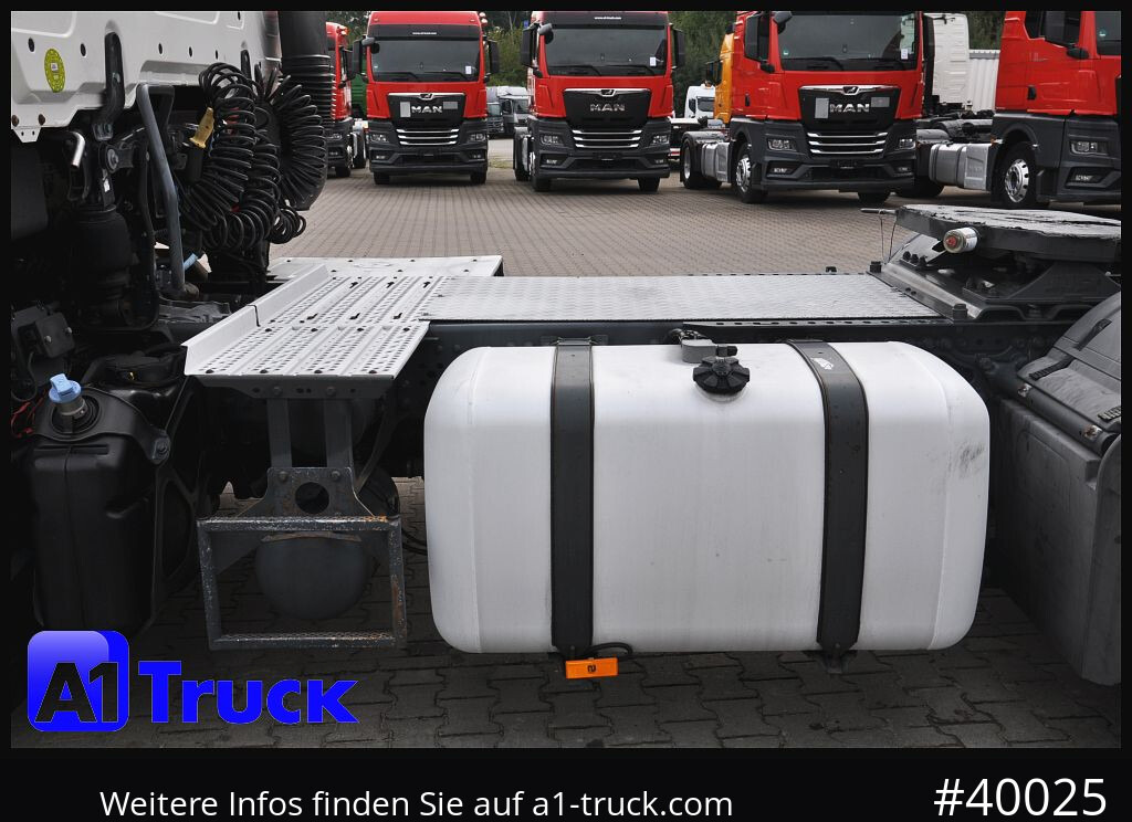 MERCEDES-BENZ Actros 1843, ADR, Standard SZM, Retarder, - Tracteur routier: photos 2 MERCEDES-BENZ Actros 1843, ADR, Standard SZM, Retarder, - Tracteur routier: photos 2