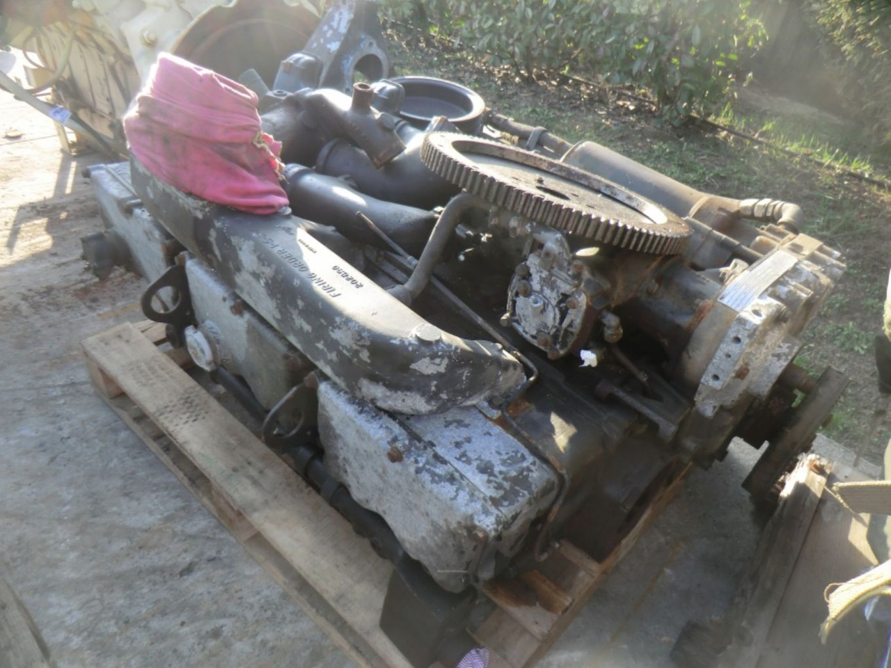 CUMMINS NHG-250 MOTORE USATO, IN SMONTAGGIO - Moteur pour Engins de chantier: photos 1 CUMMINS NHG-250 MOTORE USATO, IN SMONTAGGIO - Moteur pour Engins de chantier: photos 1