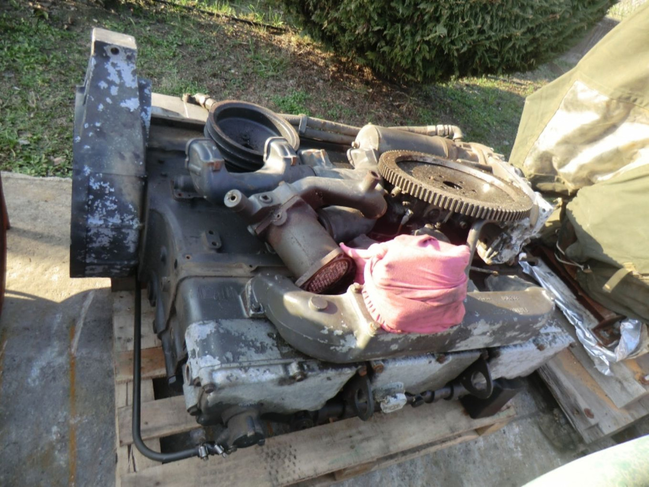 CUMMINS NHG-250 MOTORE USATO, IN SMONTAGGIO - Moteur pour Engins de chantier: photos 3 CUMMINS NHG-250 MOTORE USATO, IN SMONTAGGIO - Moteur pour Engins de chantier: photos 3