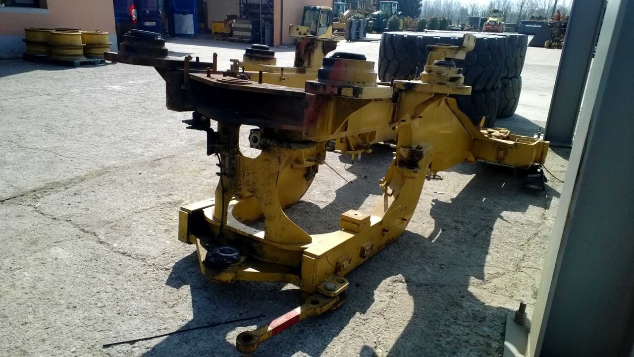 Caterpillar 962H Telaio posteriore - Frame/ Châssis pour Engins de chantier: photos 3 Caterpillar 962H Telaio posteriore - Frame/ Châssis pour Engins de chantier: photos 3