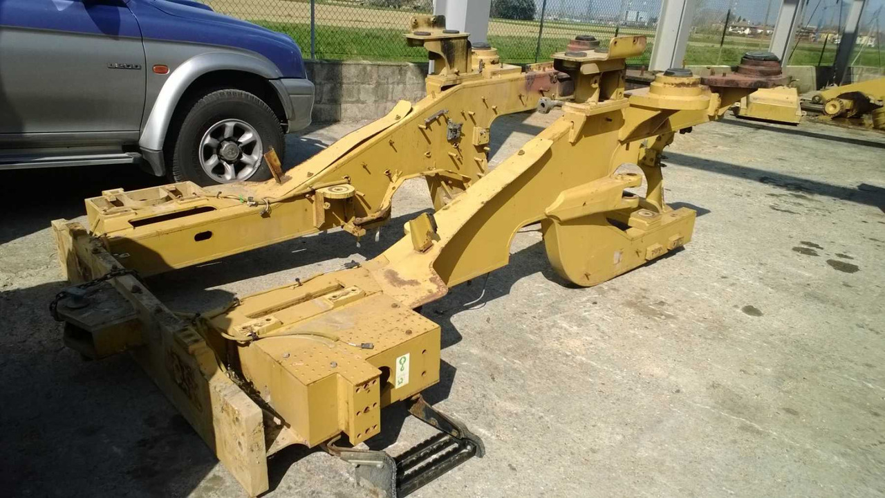 Caterpillar 962H Telaio posteriore - Frame/ Châssis pour Engins de chantier: photos 1 Caterpillar 962H Telaio posteriore - Frame/ Châssis pour Engins de chantier: photos 1