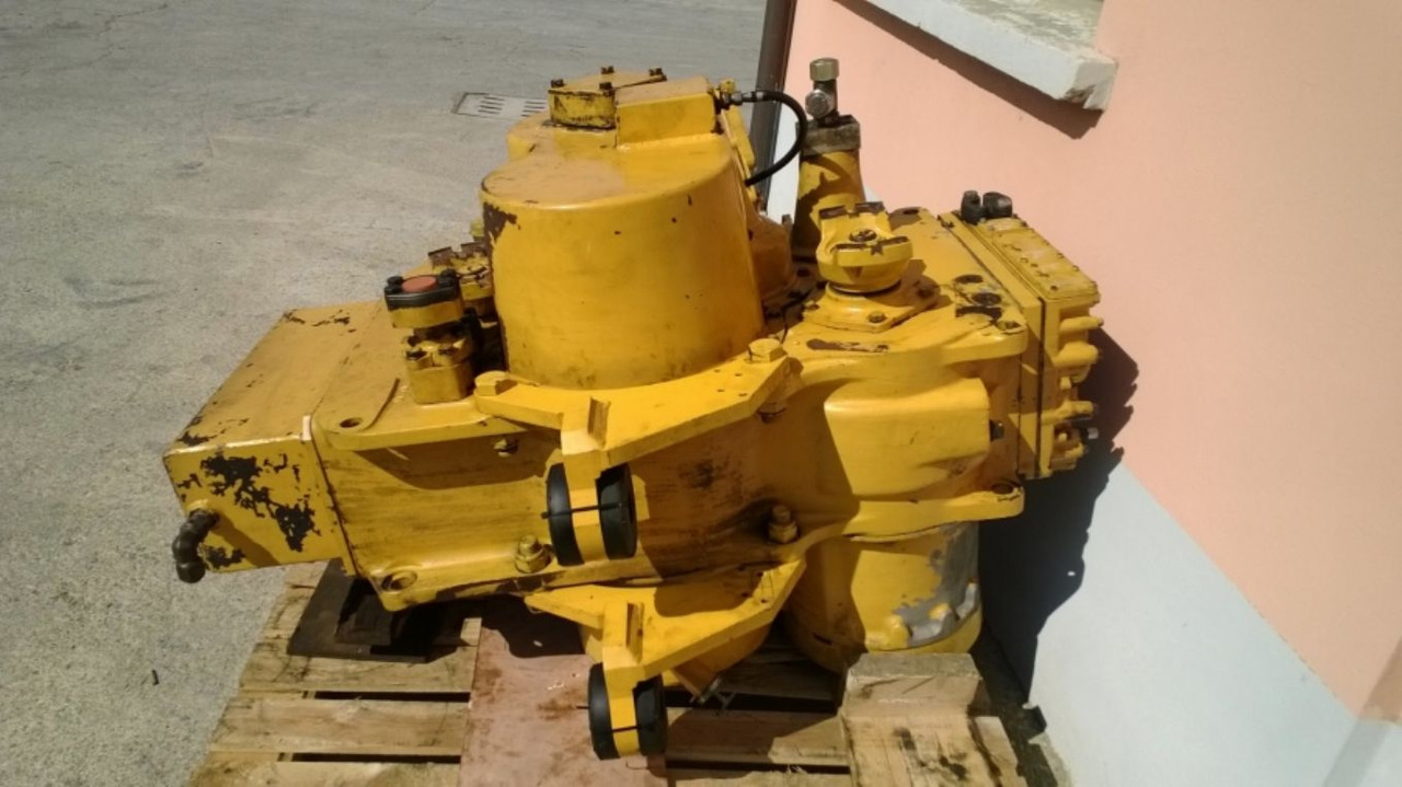 VOLVO L330E Trasmissione revisionata. - Boîte de vitesse pour Engins de chantier: photos 3 VOLVO L330E Trasmissione revisionata. - Boîte de vitesse pour Engins de chantier: photos 3