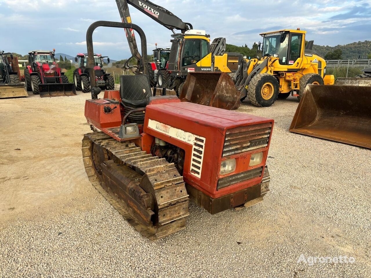 FIAT 665C - Tracteur à chenilles: photos 4 FIAT 665C - Tracteur à chenilles: photos 4