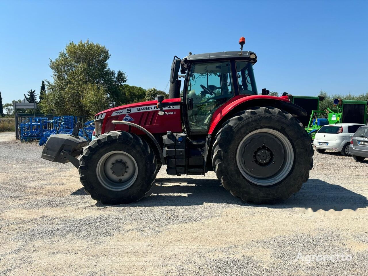 Massey Ferguson 7 S DYNA EFFICIENT - Tracteur agricole: photos 3 Massey Ferguson 7 S DYNA EFFICIENT - Tracteur agricole: photos 3