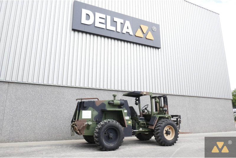 Case M4K Ex-army - Chariot tout terrain: photos 5 Case M4K Ex-army - Chariot tout terrain: photos 5