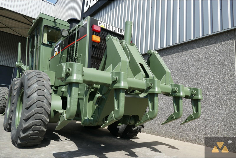 Niveleuse Caterpillar 12H Ex-: photos 6