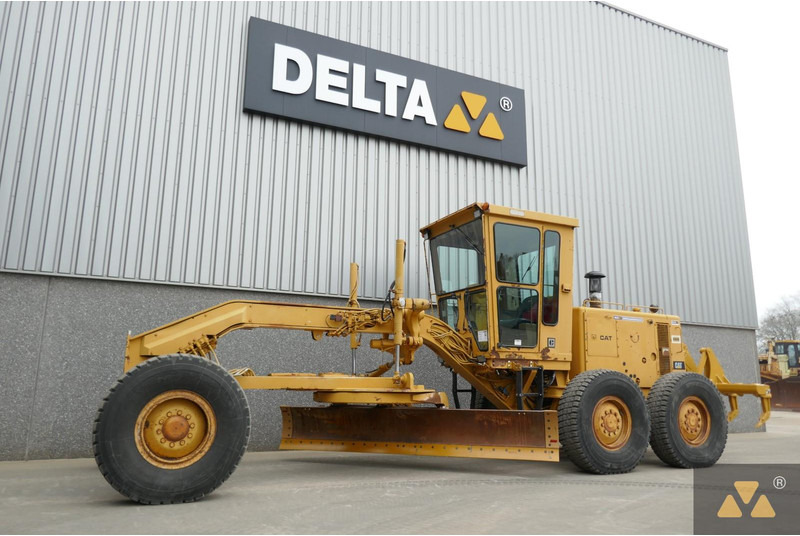 Caterpillar 130G - Niveleuse: photos 4 Caterpillar 130G - Niveleuse: photos 4