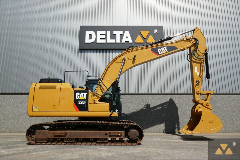 Caterpillar 320FL - Pelle sur chenille: photos 2 Caterpillar 320FL - Pelle sur chenille: photos 2