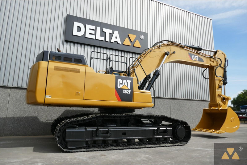 Caterpillar 352F - Pelle sur chenille: photos 5 Caterpillar 352F - Pelle sur chenille: photos 5
