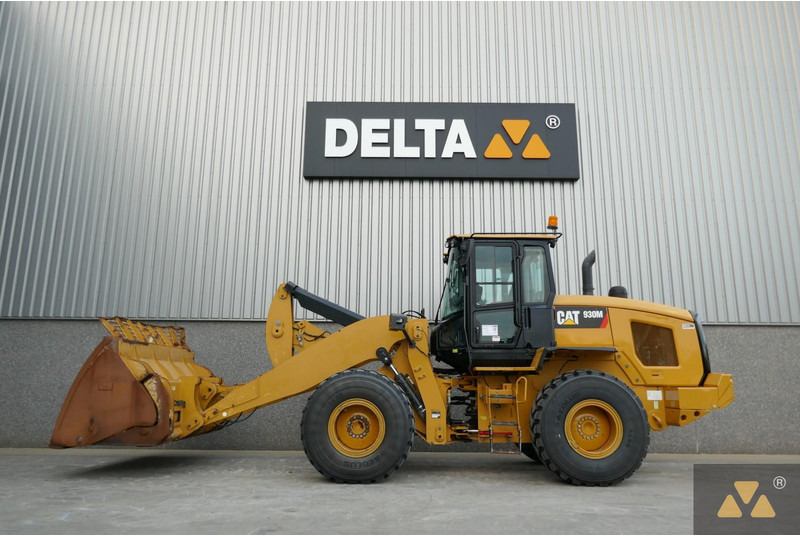 Caterpillar 930M - Chargeuse sur pneus: photos 1 Caterpillar 930M - Chargeuse sur pneus: photos 1