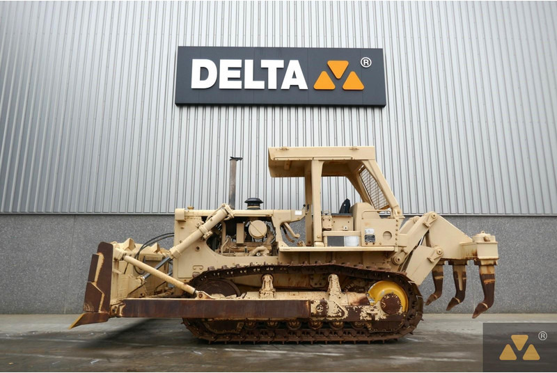 Caterpillar D7G Ex-army - Bulldozer: photos 1 Caterpillar D7G Ex-army - Bulldozer: photos 1