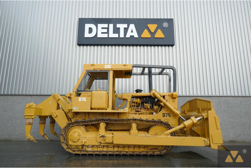Caterpillar D7G Ex-army - Bulldozer: photos 2 Caterpillar D7G Ex-army - Bulldozer: photos 2