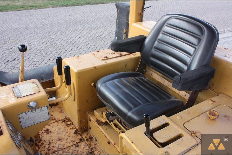 Engins de chantier Caterpillar D6E Pipe carrier: photos 7