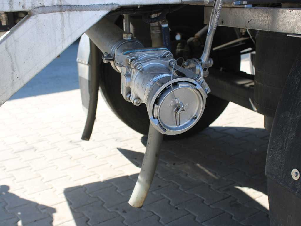 Semi-remorque citerne Feldbinder FELDBINDER tsa 32.3, NO ADR, 32m³, LIFTING AXLE: photos 10