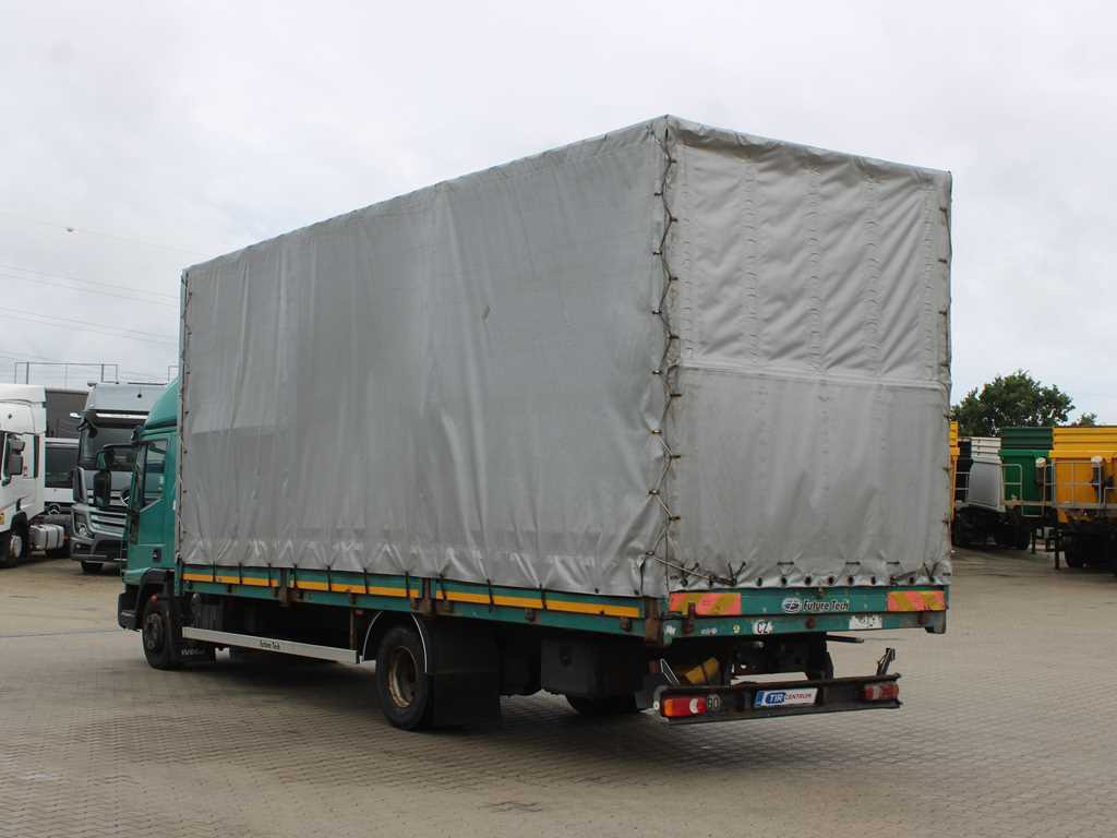 Iveco EUROCARGO 120EL22, EURO 5 - Camion à rideaux coulissants: photos 5 Iveco EUROCARGO 120EL22, EURO 5 - Camion à rideaux coulissants: photos 5