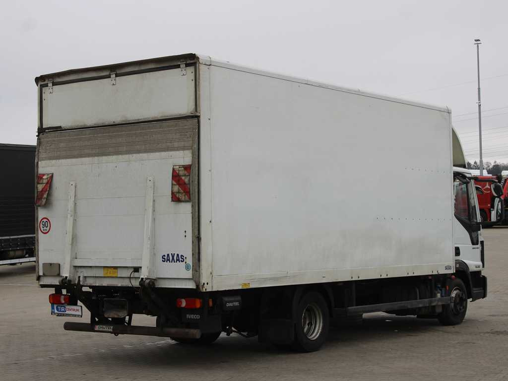 Iveco EUROCARGO 75-210, EURO 6, HYDRAULIC FRONT, CARRIER, TIRE 80% - Camion frigorifique: photos 4 Iveco EUROCARGO 75-210, EURO 6, HYDRAULIC FRONT, CARRIER, TIRE 80% - Camion frigorifique: photos 4