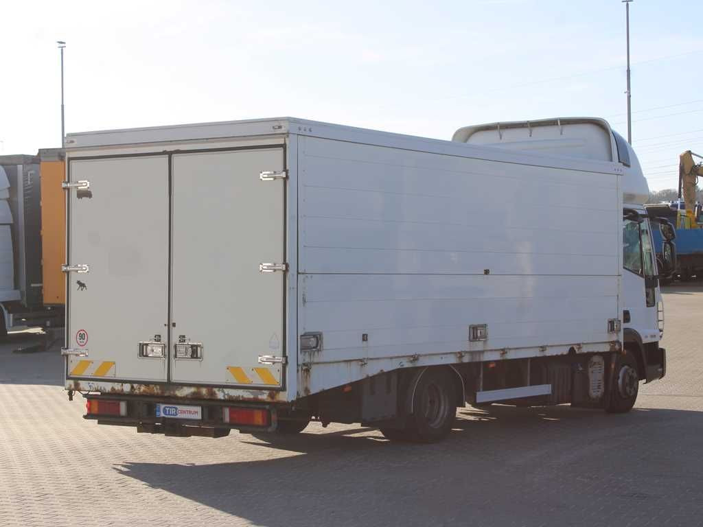 Iveco EUROCARGO ML75E18, EURO 5, WINCH, RAIDS, PNEU90% - Fourgon grand volume: photos 3 Iveco EUROCARGO ML75E18, EURO 5, WINCH, RAIDS, PNEU90% - Fourgon grand volume: photos 3