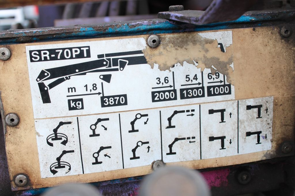 LIAZ 18.23,CRANE NJ SR-70 PT,BEACONS - Camion plateau, Camion grue: photos 5 LIAZ 18.23,CRANE NJ SR-70 PT,BEACONS - Camion plateau, Camion grue: photos 5
