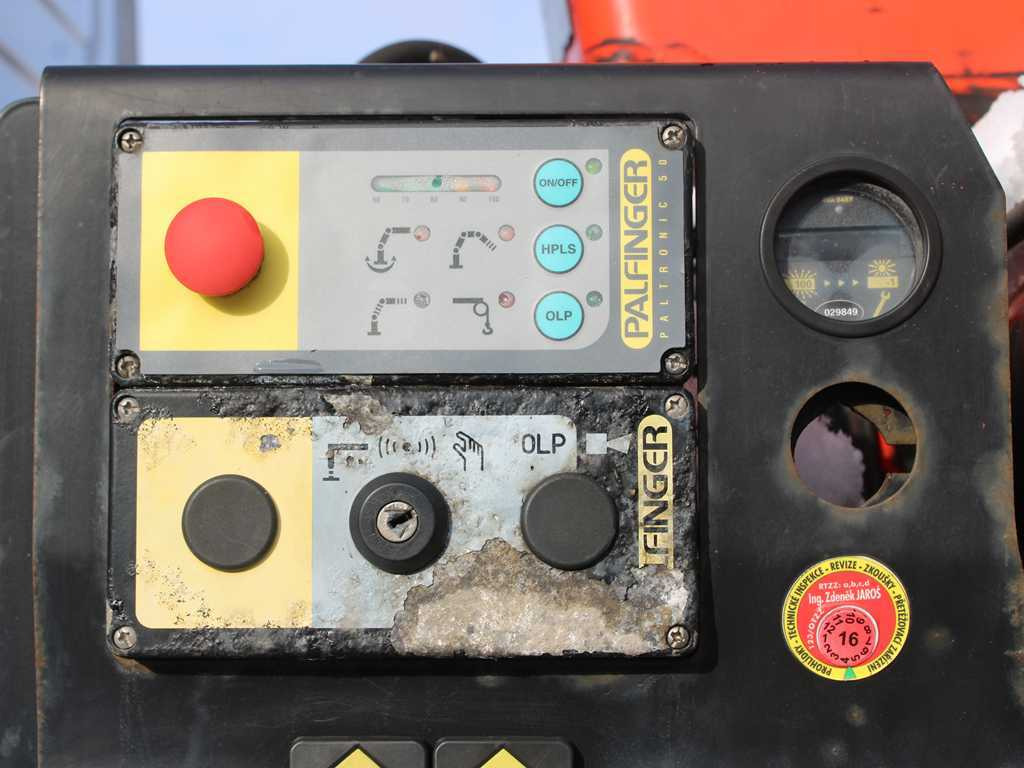 Mercedes-Benz ATEGO 1828, EURO 5, SIDE BOARD, HYDRAULIC ARM PALFINGER PK10000 - crédit-bail Mercedes-Benz ATEGO 1828, EURO 5, SIDE BOARD, HYDRAULIC ARM PALFINGER PK10000: photos 6 Mercedes-Benz ATEGO 1828, EURO 5, SIDE BOARD, HYDRAULIC ARM PALFINGER PK10000 - crédit-bail Mercedes-Benz ATEGO 1828, EURO 5, SIDE BOARD, HYDRAULIC ARM PALFINGER PK10000: photos 6