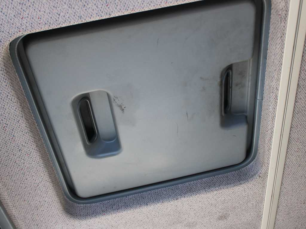 Mercedes-Benz ATEGO 1828, EURO 5, SIDE BOARD, HYDRAULIC ARM PALFINGER PK10000 - crédit-bail Mercedes-Benz ATEGO 1828, EURO 5, SIDE BOARD, HYDRAULIC ARM PALFINGER PK10000: photos 16 Mercedes-Benz ATEGO 1828, EURO 5, SIDE BOARD, HYDRAULIC ARM PALFINGER PK10000 - crédit-bail Mercedes-Benz ATEGO 1828, EURO 5, SIDE BOARD, HYDRAULIC ARM PALFINGER PK10000: photos 16