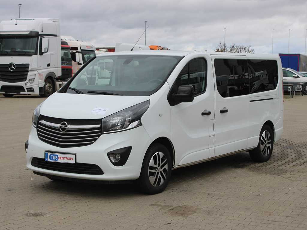 Opel VIVARO-B, 7 SEATS - Transport de personnes: photos 1 Opel VIVARO-B, 7 SEATS - Transport de personnes: photos 1