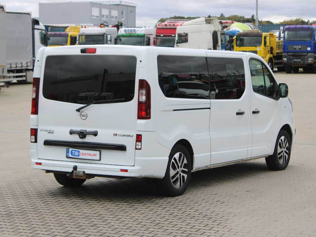 Opel VIVARO-B, 7 SEATS - Transport de personnes: photos 4 Opel VIVARO-B, 7 SEATS - Transport de personnes: photos 4