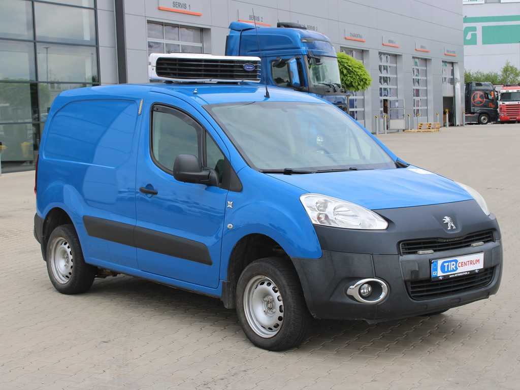 Peugeot PEUGEOT PARTNER, 4X4, CARRIER NEOS 100 - Utilitaire frigorifique: photos 3 Peugeot PEUGEOT PARTNER, 4X4, CARRIER NEOS 100 - Utilitaire frigorifique: photos 3