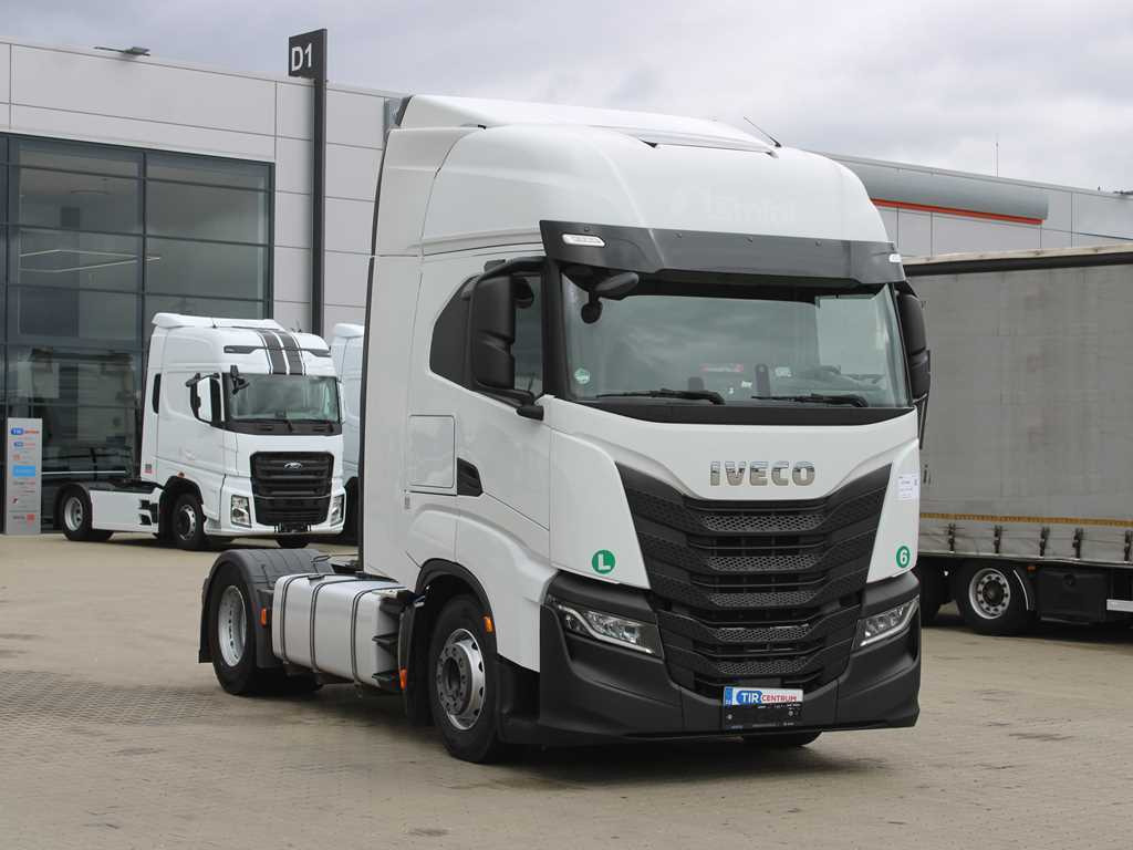 Iveco S-Way 480, INDEPENDENT AIR CONDITIONING, NAVIGATION - Tracteur routier: photos 3 Iveco S-Way 480, INDEPENDENT AIR CONDITIONING, NAVIGATION - Tracteur routier: photos 3