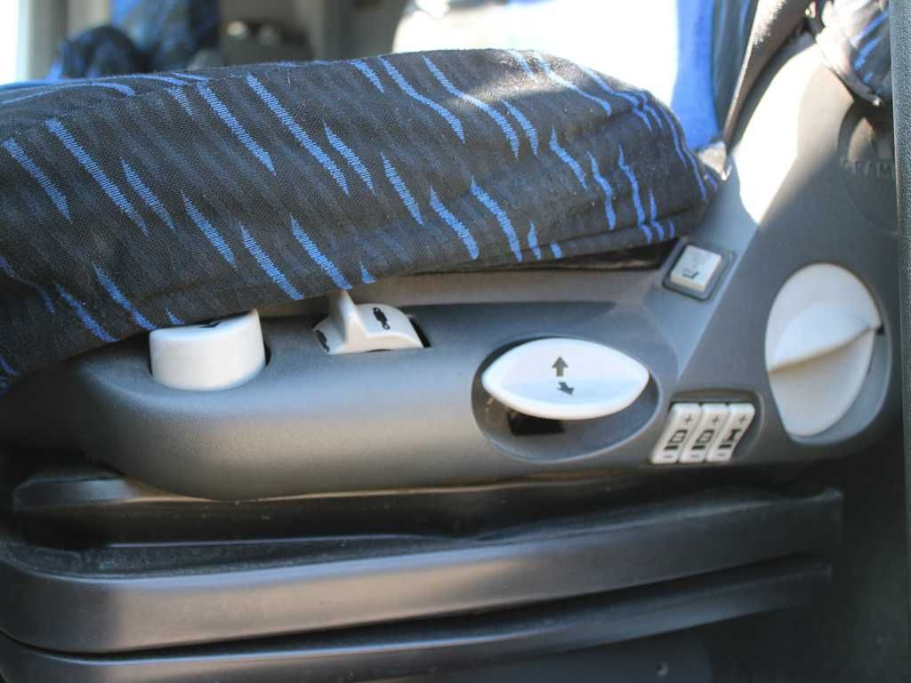 Tracteur routier neuf Mercedes-Benz Actros 1844, EURO 5EEV: photos 6