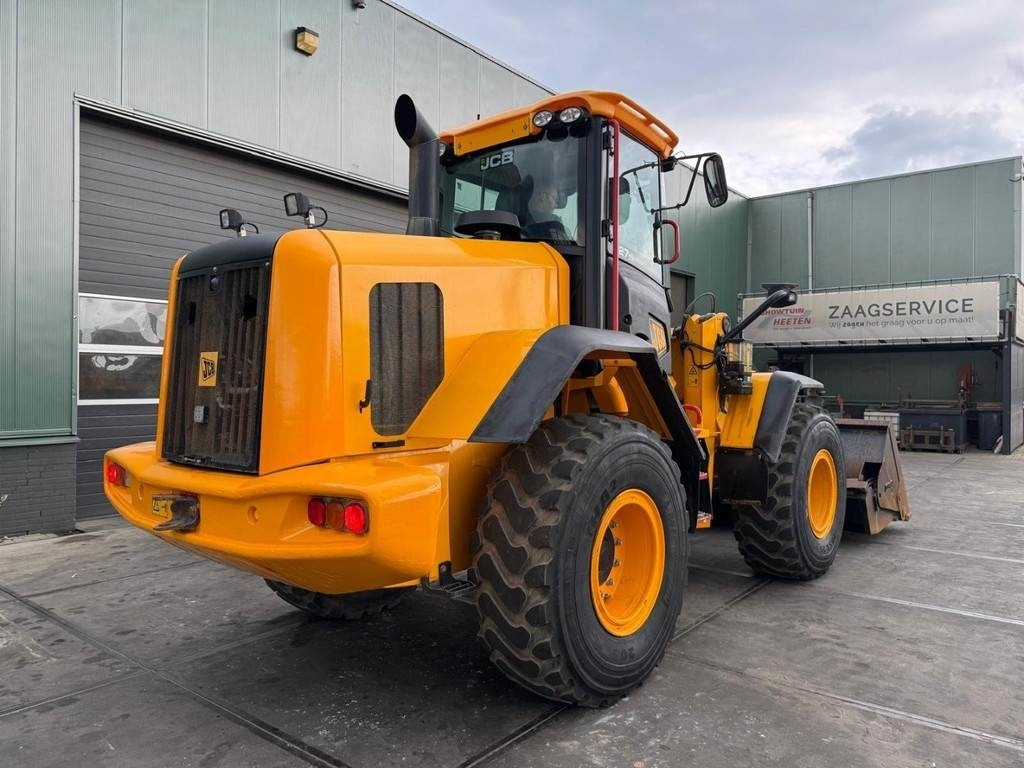 JCB 427 ZX - Chargeuse sur pneus: photos 4 JCB 427 ZX - Chargeuse sur pneus: photos 4